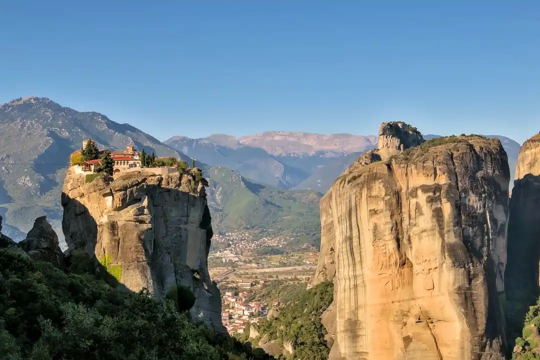 Monastère sur un piton des Météores, Grèce